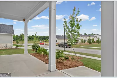 137 Kenney Way, Locust Grove, GA 30248 - Photo 3