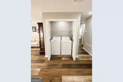1116 Summer Brook Road, Atlanta, GA 30349 - Photo 7