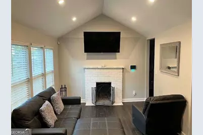 2032 North Avenue NW, Atlanta, GA 30318 - Photo 7