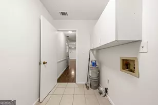 3940 Hubert Dr, Powder Springs, GA 30127 - Photo 13