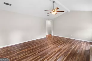605 Honeysuckle Ln, Statesboro, GA 30458 - Photo 9