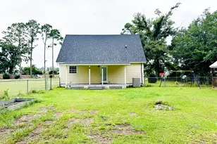 67 Charlton, Hazlehurst, GA 31539 - Photo 31