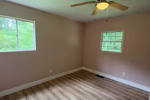 285 Queen Helen Ln, Jonesboro, GA 30236 - Photo 13