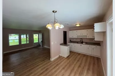 285 Queen Helen Lane, Jonesboro, GA 30236 - Photo 7