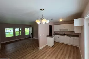 285 Queen Helen Ln, Jonesboro, GA 30236 - Photo 7
