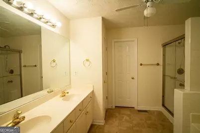 3604 Dunbar Lane, Suwanee, GA 30024 - Photo 47