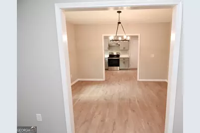 403 Atlanta Street, Barnesville, GA 30204 - Photo 9