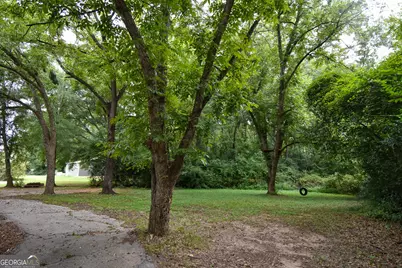 403 Atlanta Street, Barnesville, GA 30204 - Photo 5
