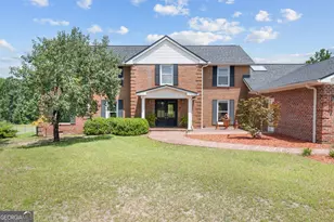 63 Lewis Cir, Garfield, GA 30425 - Photo 3