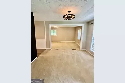 10178 Top Tree Court, Jonesboro, GA 30238 - Photo 3