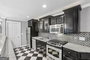 700 Leeds Garden Terrace, Johns Creek, GA 30022 - Photo 13
