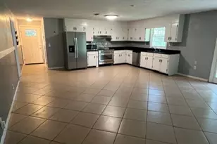 510 S May St, Kingsland, GA 31548 - Photo 3