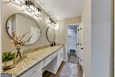 1018 Falling Valley Court SE, Smyrna, GA 30080 - Photo 15