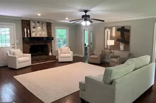 205 Kingswood Dr, Fayetteville, GA 30215 - Photo 3