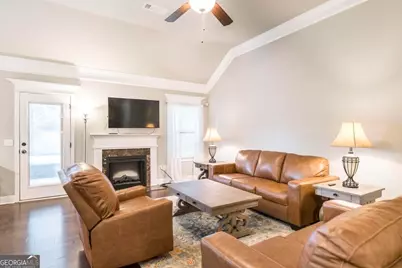 207 Red Hawk Point, Kathleen, GA 31047 - Photo 11