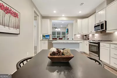 525 Hazelnut Drive, Peachtree City, GA 30269 - Photo 11