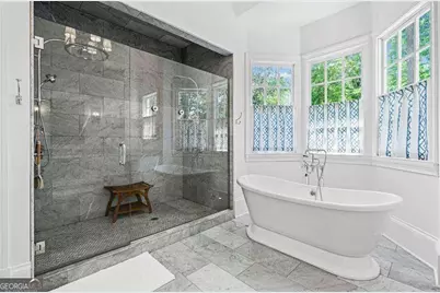 4371 Club Drive NE, Atlanta, GA 30319 - Photo 25