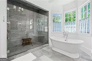 4371 Club Dr NE, Atlanta, GA 30319 - Photo 25