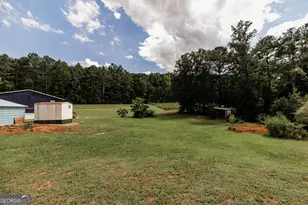 1637 Young Harris Rd, Danielsville, GA 30633 - Photo 21