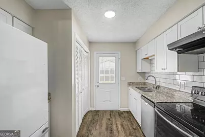 916 Wrenwood Lane, Hinesville, GA 31313 - Photo 13