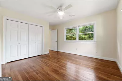 208 Midvale Drive NE, Atlanta, GA 30342 - Photo 13