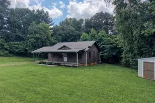 723 Bugscuffle Rd, Hiawassee, GA 30546 - Photo 29