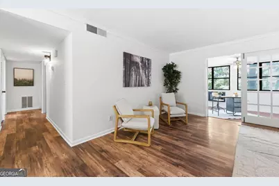 73 Montre Square, Atlanta, GA 30327 - Photo 13