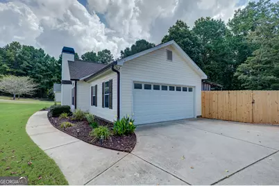 20 Walton Woods Court, Newnan, GA 30263 - Photo 7
