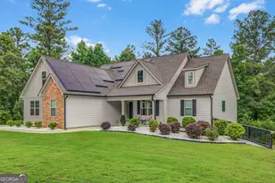 105 Pineland Dr, Newnan, GA 30263 - Photo 1