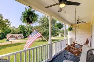 121 Chariot Dr, Griffin, GA 30224 - Photo 3
