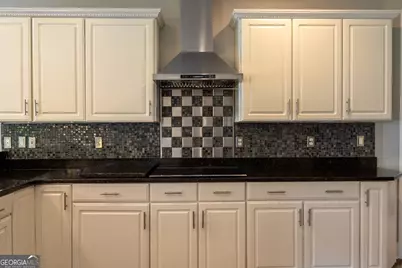 111 Charleston Court, Warner Robins, GA 31088 - Photo 17