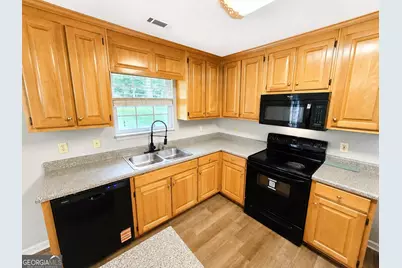 102 Westwood Drive, Griffin, GA 30223 - Photo 15