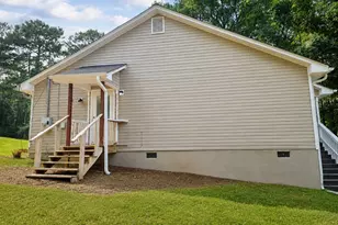 102 Westwood Dr, Griffin, GA 30223 - Photo 3