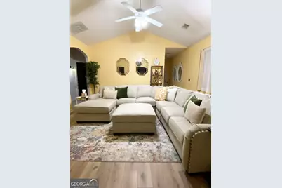 230 River Meadow Drive, Lagrange, GA 30241 - Photo 3