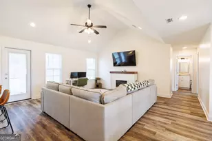 4574 Caleb Crk Dr, Valdosta, GA 31601 - Photo 5