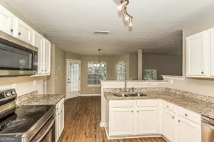 6898 Smoke Ridge Dr, South Fulton, GA 30349 - Photo 7