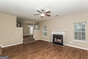 6898 Smoke Ridge Dr, South Fulton, GA 30349 - Photo 9