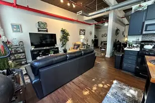 301 Bradley St, Carrollton, GA 30117 - Photo 3
