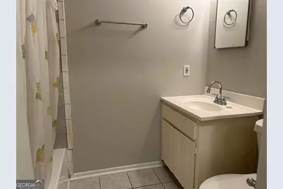 1292 Crystal Lake Road, College Park, GA 30349 - Photo 5