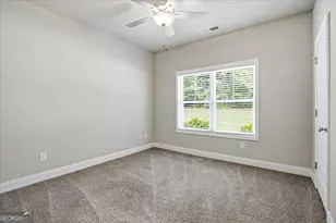 122 Delray Cir, Griffin, GA 30224 - Photo 17