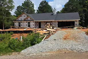 71 Sycamore Dr, Colbert, GA 30628 - Photo 1