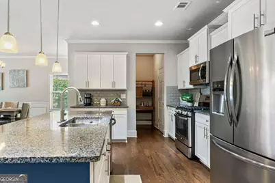 6623 Rivergreen Road, Flowery Branch, GA 30542 - Photo 5