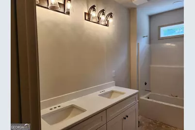 646 Shelnut Boulevard, Locust Grove, GA 30248 - Photo 9