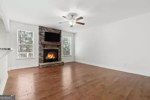 4010 Village Estates Ct, Cumming, GA 30040 - Photo 3