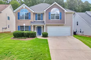 81 St Charles Pl, Sharpsburg, GA 30277 - Photo 1