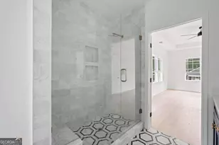 1046 Mayson Turner Rd NW, Atlanta, GA 30314 - Photo 33