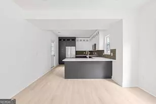 1046 Mayson Turner Rd NW, Atlanta, GA 30314 - Photo 11
