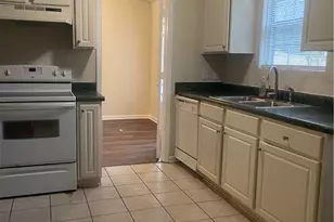 4957 N Redan Cir, Stone Mountain, GA 30088 - Photo 5