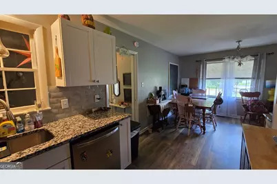 223 Meadowridge Drive, Warner Robins, GA 31093 - Photo 9