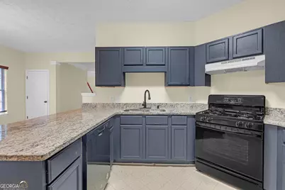 5475 Hampton Court, South Fulton, GA 30349 - Photo 11